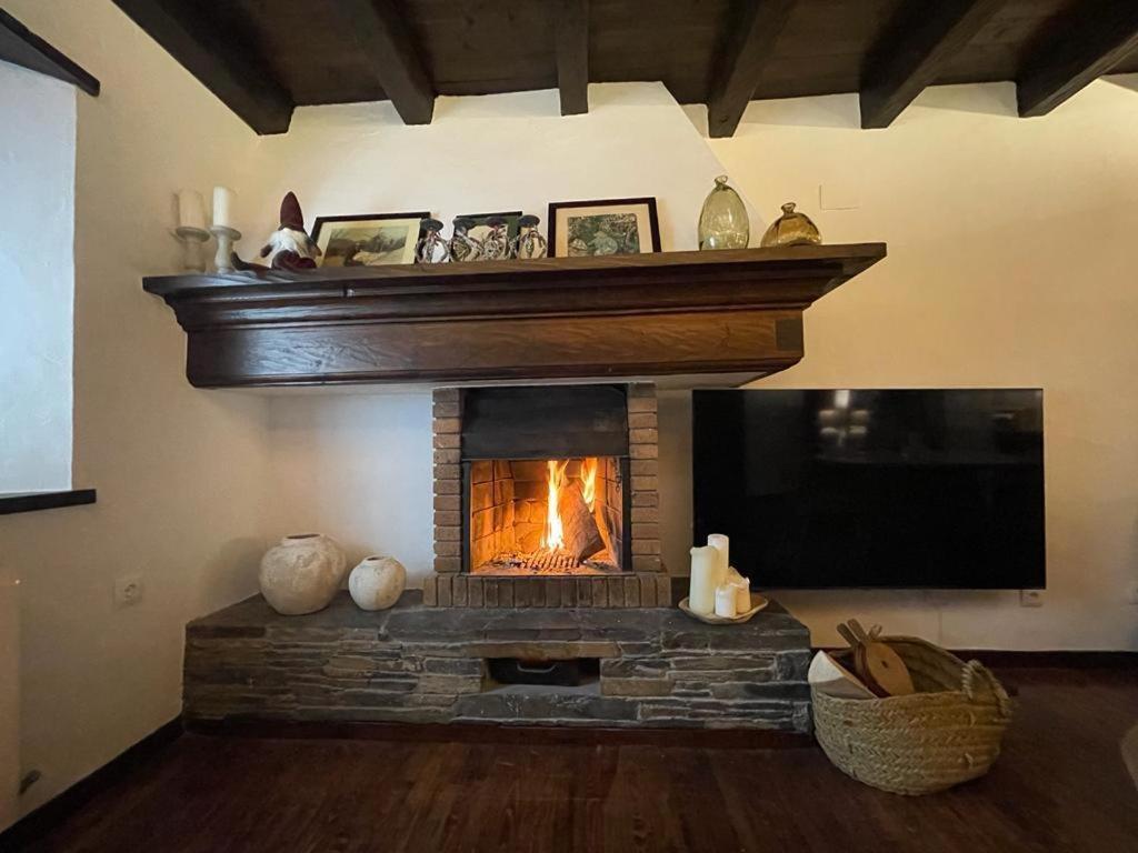 Baqueira 1500 Pie De Pistas Apartamento Cuilas Naut Aran Ngoại thất bức ảnh