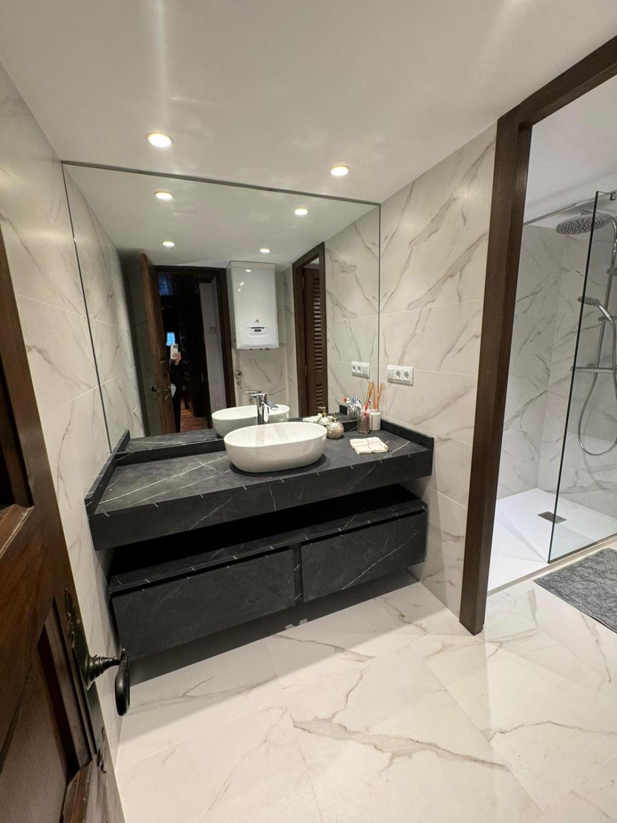 Baqueira 1500 Pie De Pistas Apartamento Cuilas Naut Aran Ngoại thất bức ảnh
